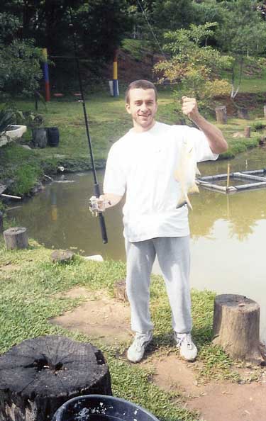 O Pescador Ricardo. Serra da Cantareira