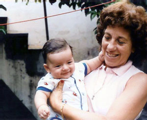 Lygia e o neto Victor 1991