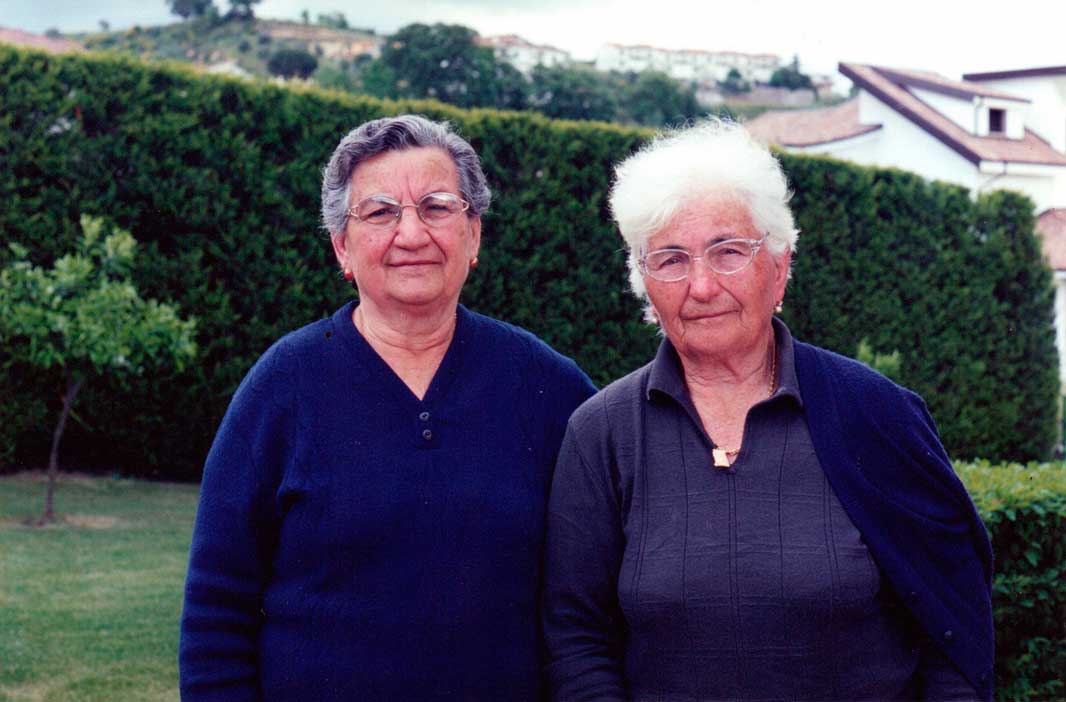 Bisignano (26). Zia Assunta e zia Grazia