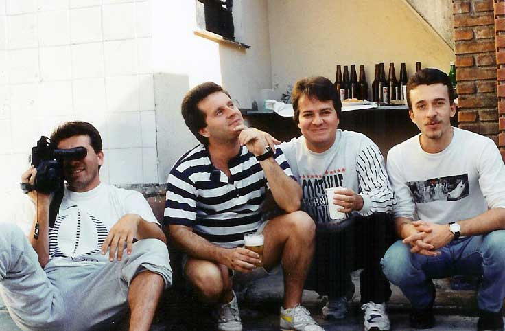 Mauricio, Reinaldo, Jose Carlos (Té) e Ricardo (Nene) - casa de Rua Itajaí, 102 - Mooca